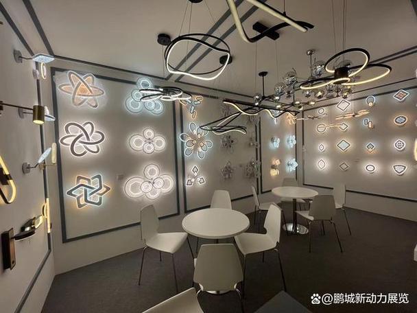 通过展览搭建工厂的服务,企业可以在展览会上展示最新产品和技术,吸引